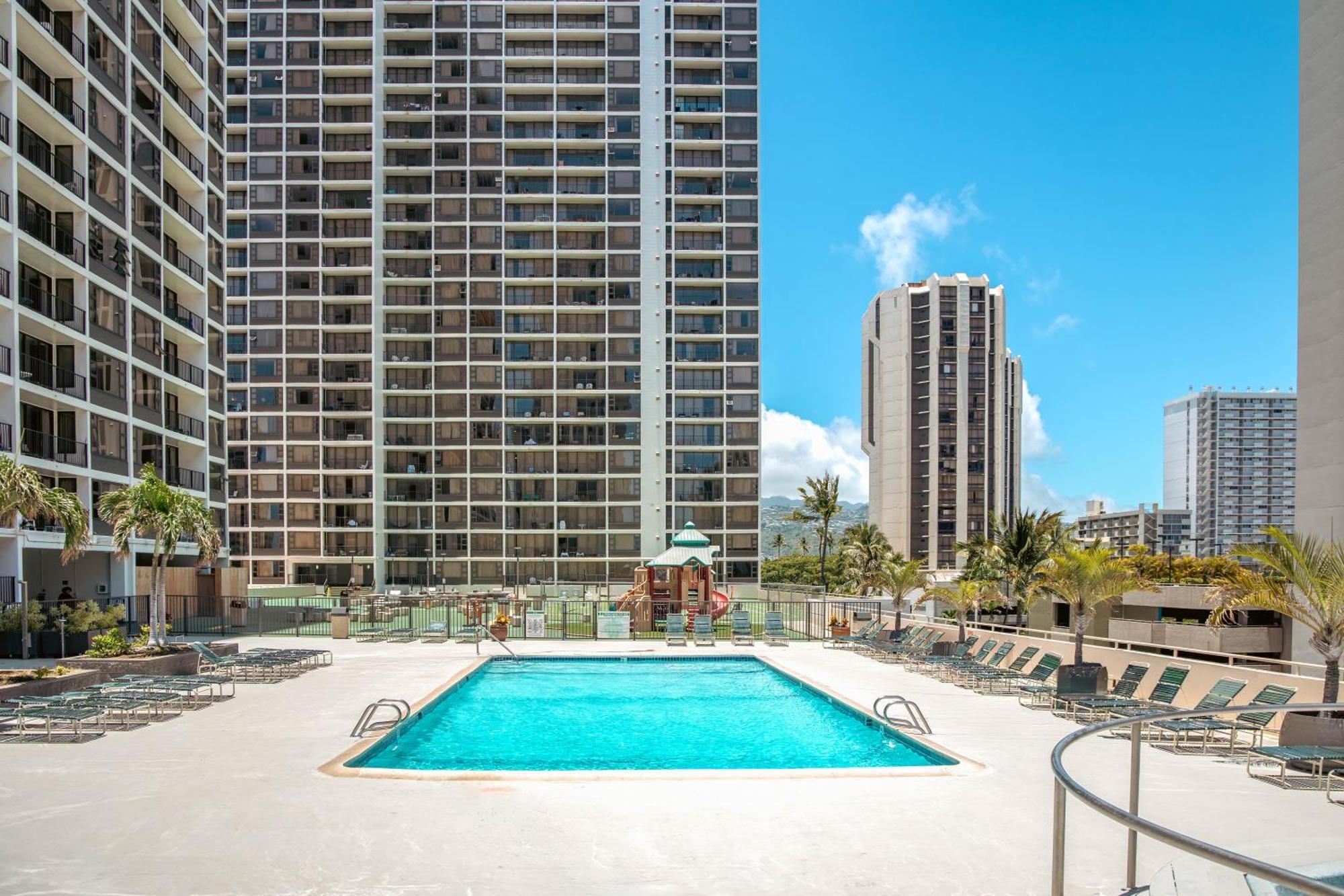 Aloha Vibes With Ocean Views, Near Beach & Parking! Honolulu Eksteriør billede
