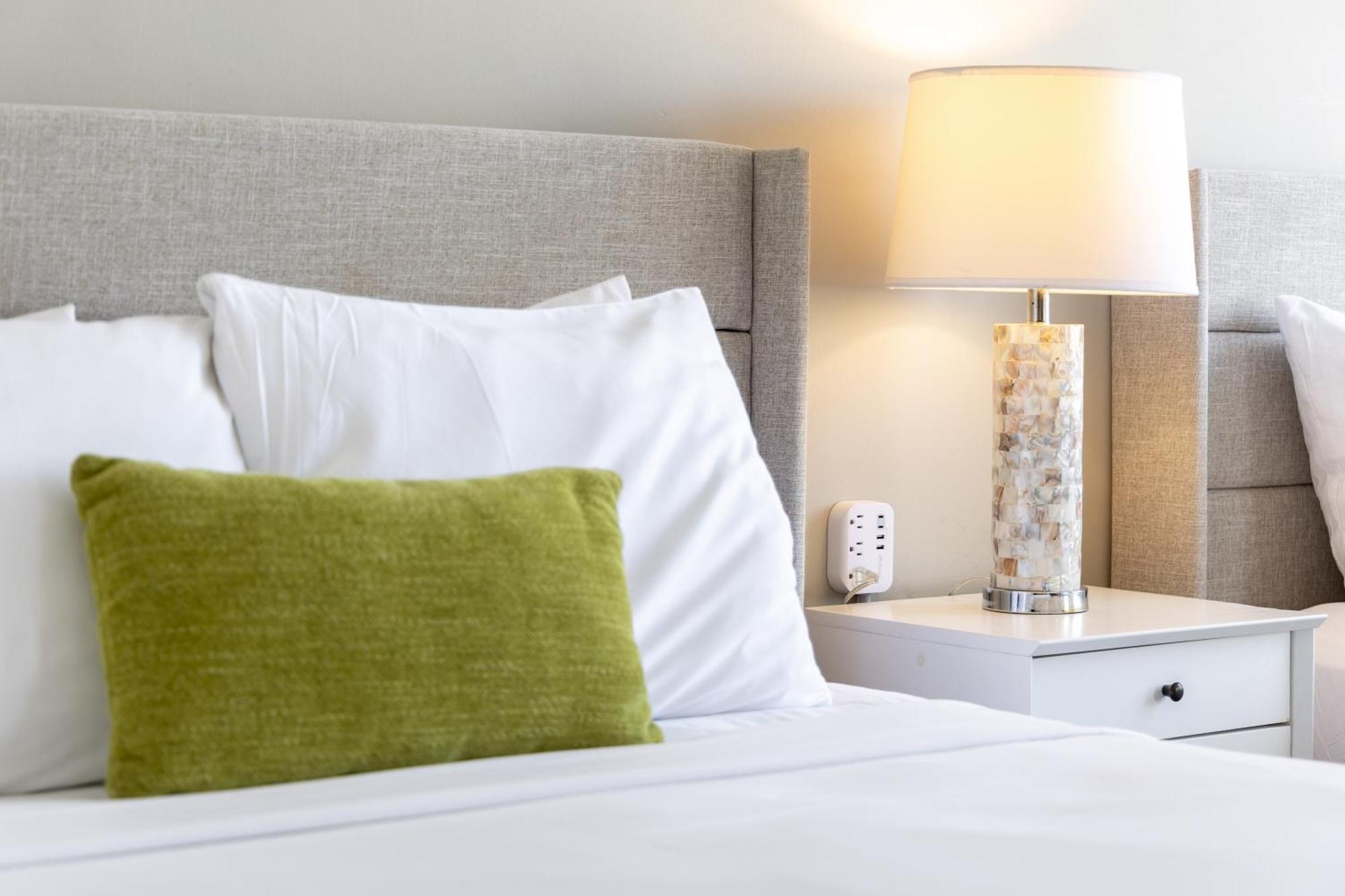 Aloha Vibes With Ocean Views, Near Beach & Parking! Honolulu Eksteriør billede